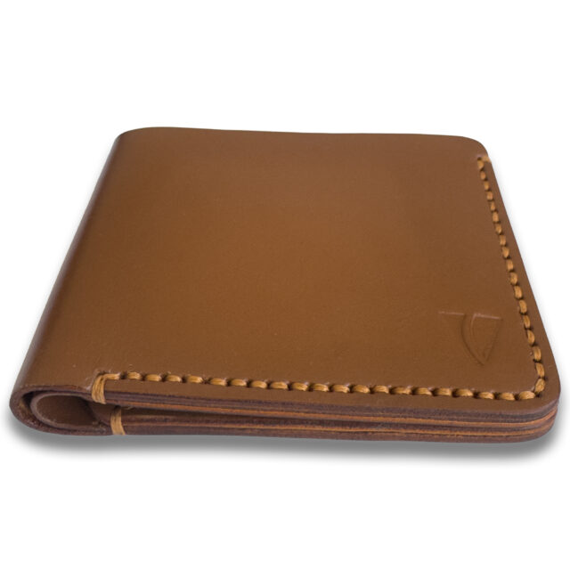 Intovention slim no coin pocket bifold wallet in Cognac Brown